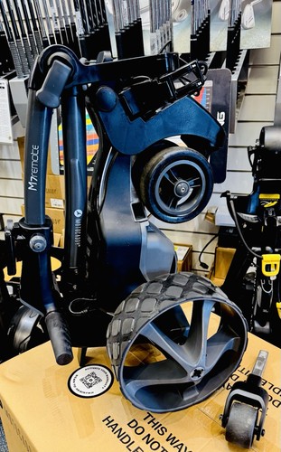 MOTOCADDY M7 REMOTE ELECTRIC GOLF TROLLEY UMBRELLA HOLDER 24 HOUR DELIVERY!!!! - Picture 20 of 20