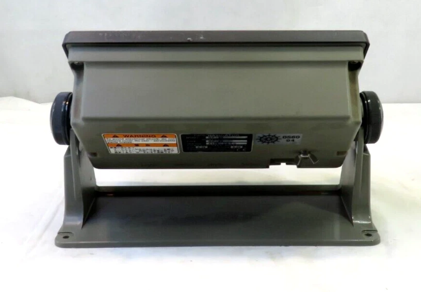 FURUNO GPS 导航仪显示单元 GP-90,用于零件/维修 — 第 4/4 张图片