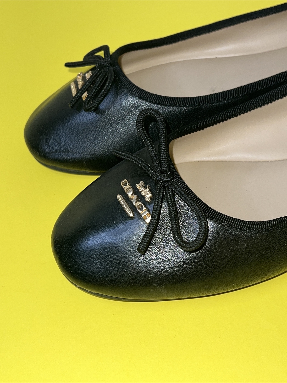 Coach Women Alina Flat Leather Ballet Shoes Black Siz… Gem