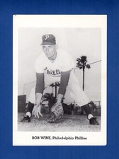 1962-65 BOB WINE, Phillies ~ 5X7 picture pack photo card~Jay Publishing 100B