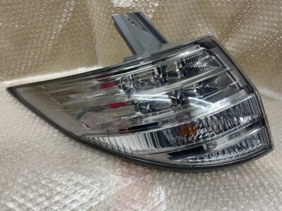 OEM Toyota Estima Previa ACR50 Genuine LED Left Tail Light Lamp ICHIKOH 28-196
