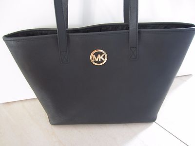 MICHAEL KORS Tasche Handtasche Jet Set 35S3GTVT2T schwarz sehr gepflegt 