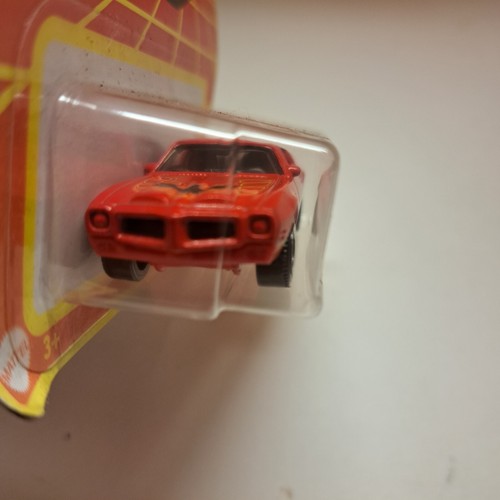 1971 Pontiac Firebird Formula -Target Exclusive Retro Packaging. Beautiful Red - Picture 4 of 10