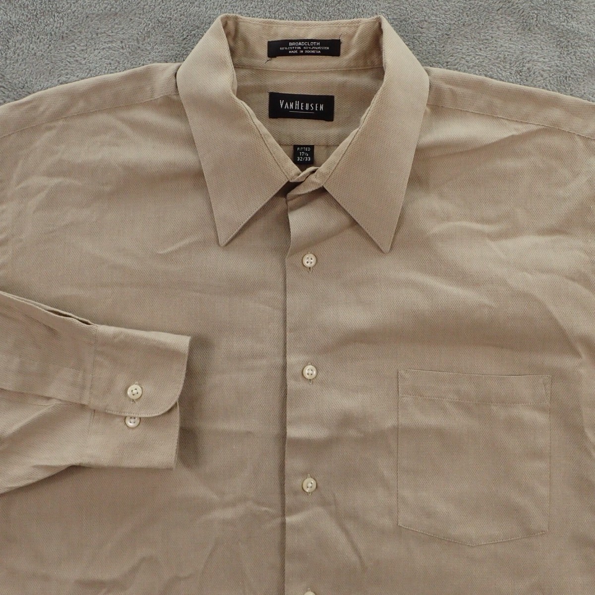 Van Heusen Fitted Shirt Mens XL 17.5 32/33 Tan Brown Broadcloth Button Up Van Heusen Fitted Shirt Mens XL 17.5 32/33 Tan Brown Broadcloth Button Up