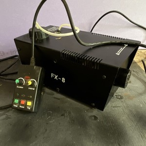 FX-8 400W Stage Fog/Smoke Machine 0.5L Fluid Capacity Wired Remote Manual