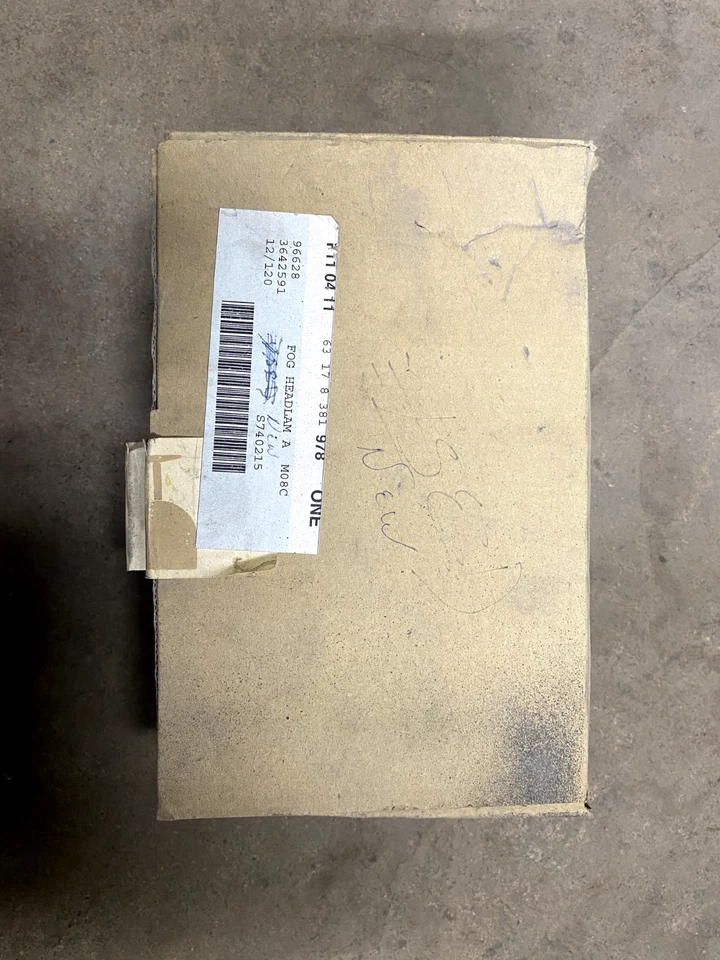 Faro antiniebla lateral derecho BMW Z3 528i 540i 1996-2002 Asy OEM nuevo stock antiguo 63178381978 Foto 2 de 4