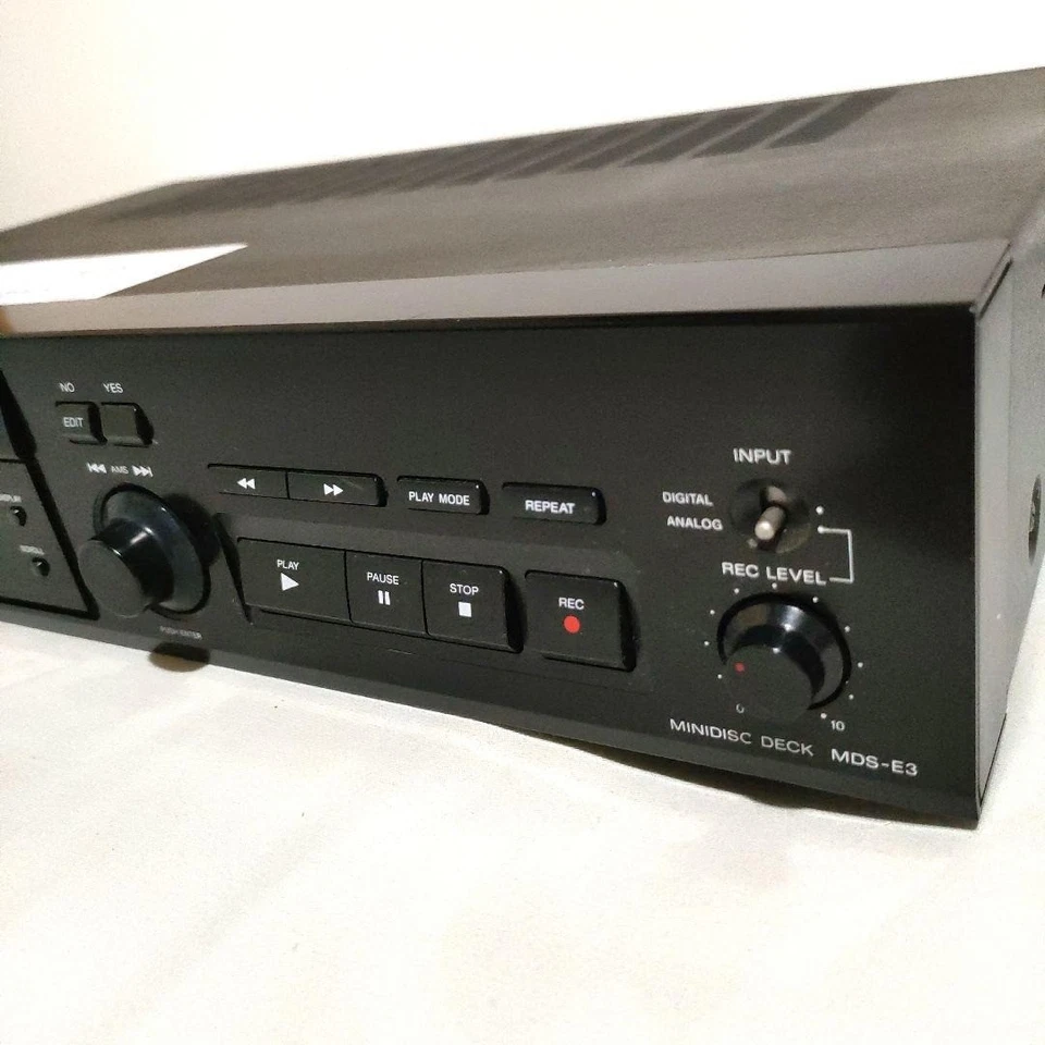 Sony MDS-E3 Professional Rackmount MiniDisc Deck Recorder Player aus Japan - Bild 4 von 4