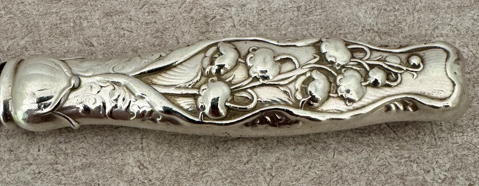 "CUCHILLOS DE ALMUERZO WHITING MFG LILY OF THE VALLEY 8 5/8"" ESTERLINA EXCELENTES HOJAS ORIGINALES SP" Foto 3 de 4