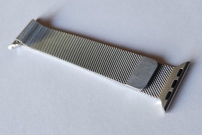 Unused OEM Stainless Steel SILVER Apple Watch 45mm Milanese Loop Band in Bulk Pk