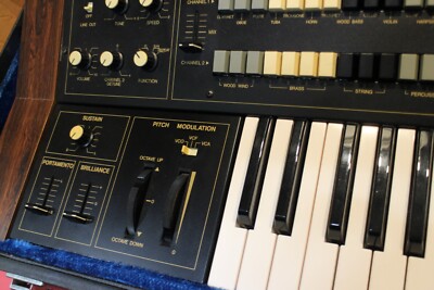 Vintage YAMAHA CS-15D Dual Channel Synthesizer Made in Japan U2164
