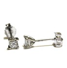14k white gold .31ct I1 I2 H princess diamond 4 prong stud earrings — photo 3