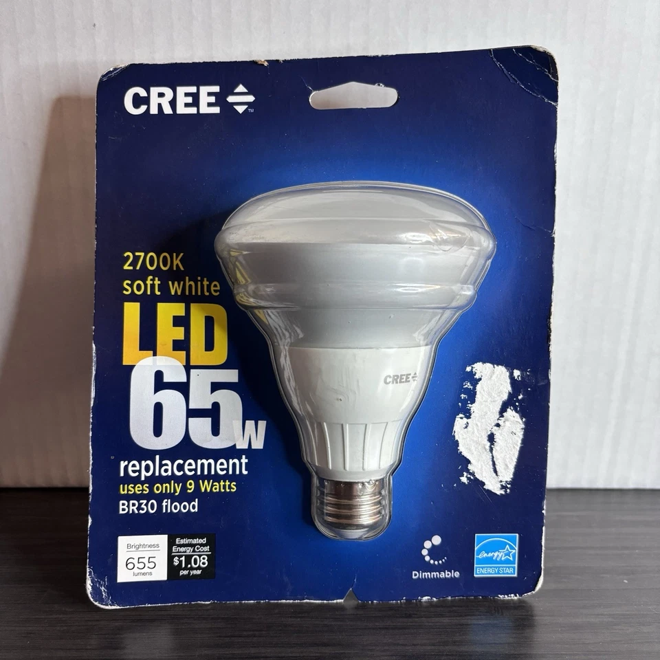 CREE 65 W / 9W LED Soft White 2700K BR30 Flood Dimmable Light Bulb New In Box - Image 2 of 4