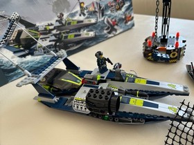 LEGO Agents Mission 4 Speedboat Rescue (8633) - Complete in Excellent Condition