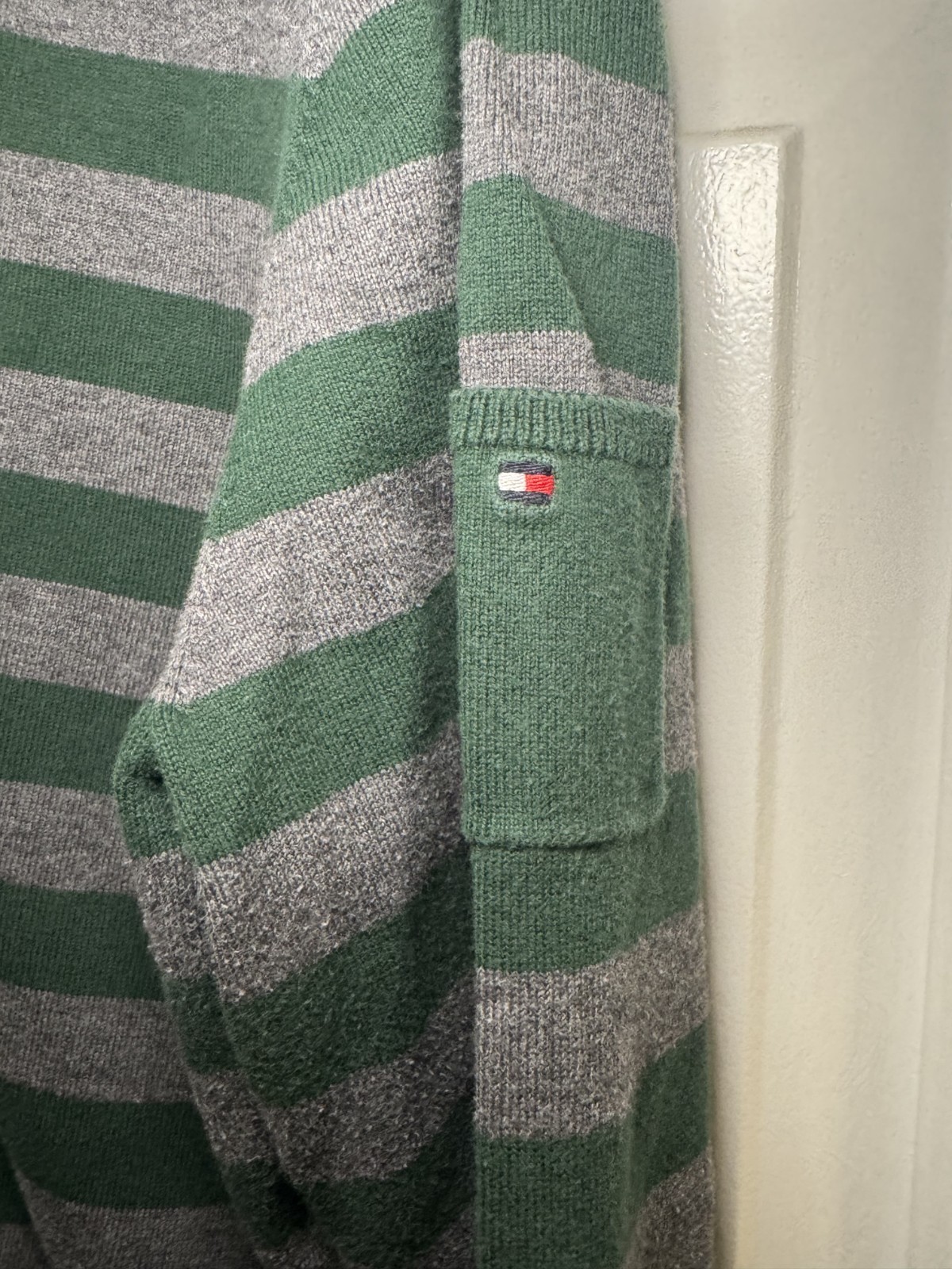 Women's Tommy Hilfiger Green/Gray Striped Long Sleeve Blouse Size XL Cleaned thumbnail 3