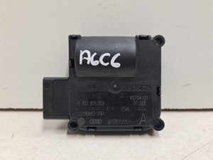 Audi A6 S6 C6 4F 2007 Stellmotor Heizung Klima 4F0820511A Diesel 171kW VLU9768