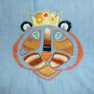VTG 70s CHAMBRAY SHIRT SzM CUSTOM EMBROIDERY LION KING BUTTON UP MOD HIPPIE BOHO