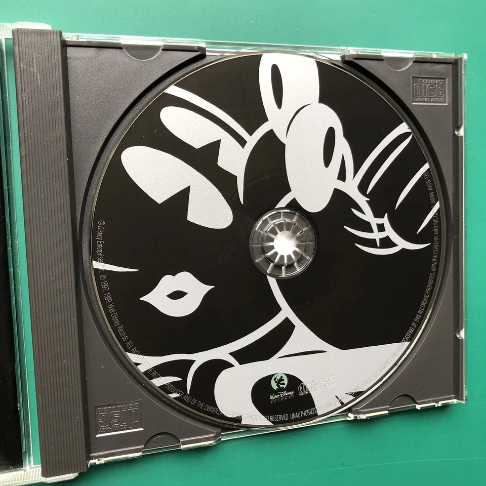 DISNEY'S LOVE & BALLAD COLLECTION II Kids' Animation Pop Soundtracks CD JAPAN EX - Image 4 of 4