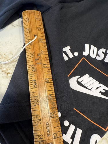 Nike Boy's Medium Just Do It Black Fleece Shorts DC7247-010 - Picture 6 of 14