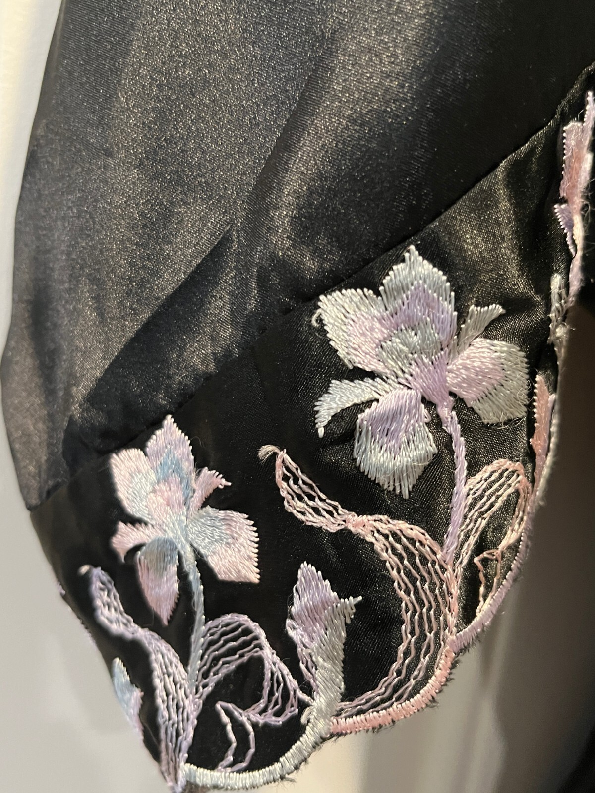 Vtg Unbranded Solid Black Polyester Knee-Length R… - image 2