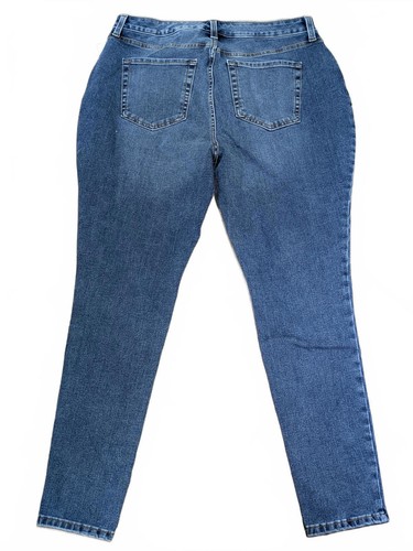 TIME AND TRU High Rise Curvy Skinny Jeans - Size 16 NWT - Picture 2 of 8