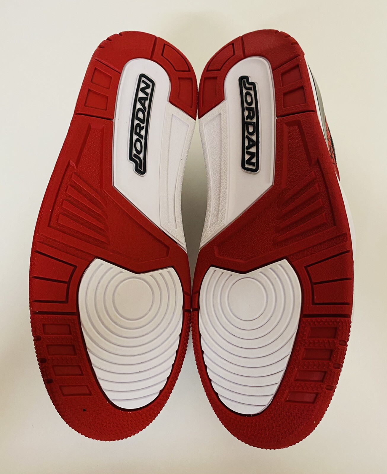 Nike Air Jordan Legacy 312 Low Chicago Men Sz 9.5 White Black Gym Red