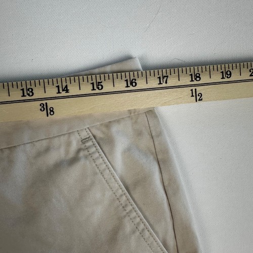 Tommy Hilfiger Women's Shorts Size 8 Khaki Cotton, Flat Front, Stylish Comfort - Picture 5 of 7