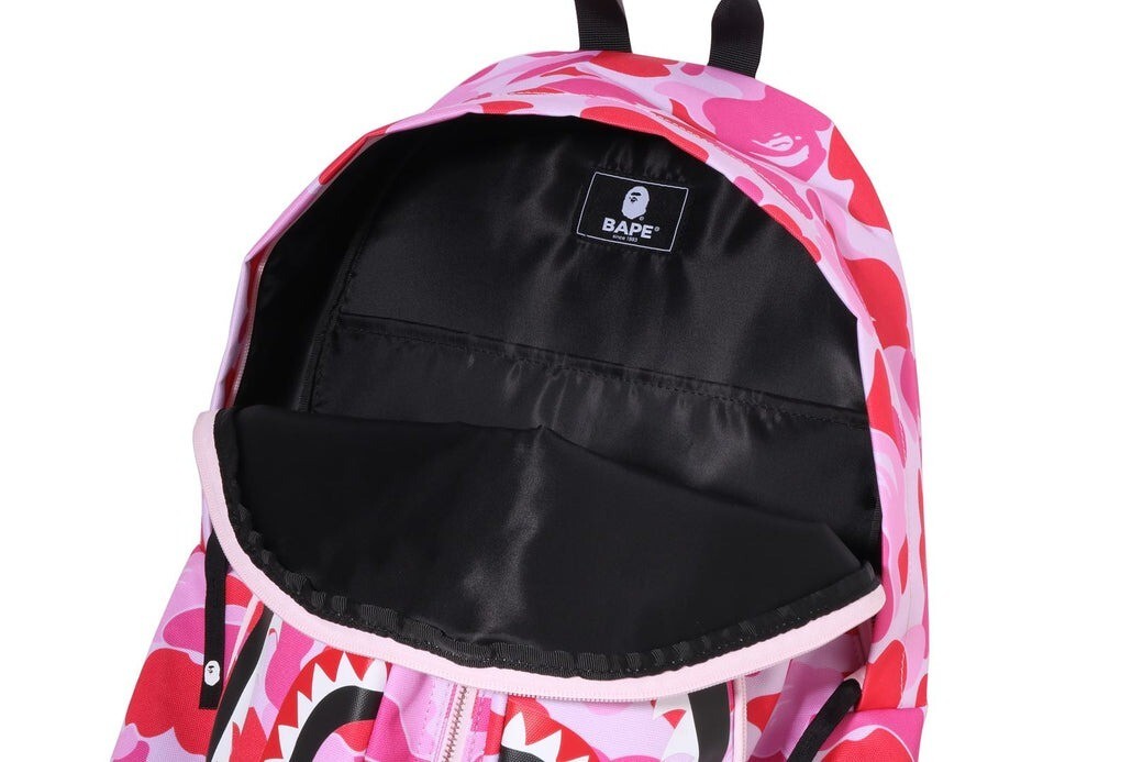 A BATHNIG APE Men's Goods ABC CAMO SHARK DAYPACK 1L30189007