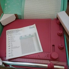 Sizzix Making Tool - Scoring Board & Trimmer