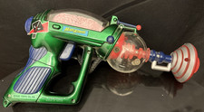Mars Attacks - Martian Brain Disintegrator Gun Beam Toy - 1996 Trendmasters
