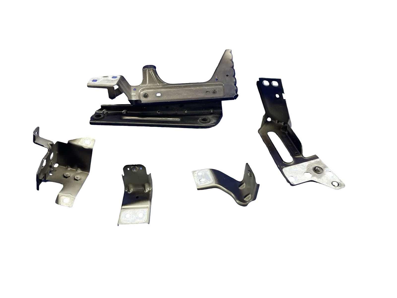 2023-2026 MASERATI GRECALE M182 OEM FRONT RIGHT FENDER SUPPORT BRACKET SET OF 4