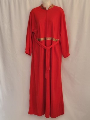 Danville Loungewear Robe Red Gold Embroidered Boho Vintage Large ILGWU USA MADE