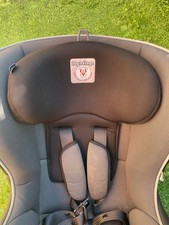 seggiolino auto 9-18 kg duofix Viaggio1 peg-perégo, ottime condizioni