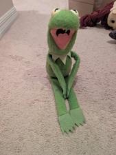 Jim Henson's Kermit the Frog Plush Muppets Doll 1981 Fisher-Price Toys 857