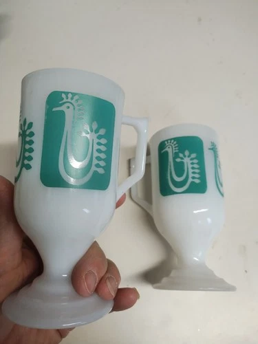 VTG MCM Set Of 2 Federal Milk Glass Pedestal Mugs Danish Turquoise Rooster
