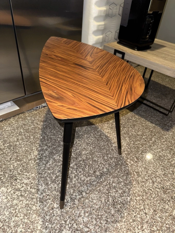 Mesa auxiliar IKEA LOVBACKEN, marrón medio, 77x39 cm 30 5/16" x 15 23/64" Foto 2 de 4