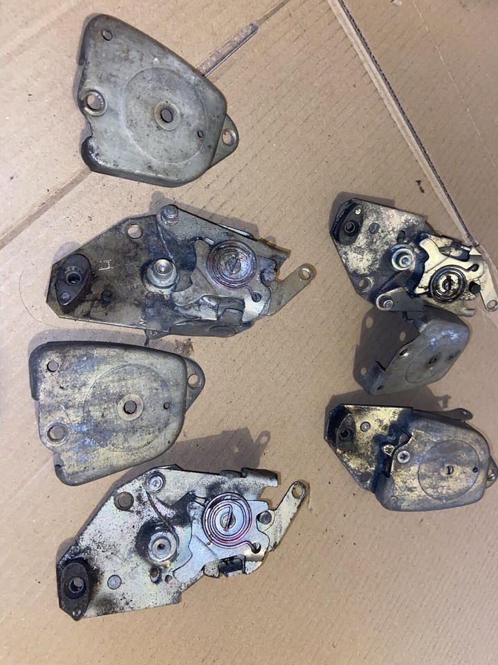 Classic Car Job Lot Austin Bmc 1100 / 1300 Ado16 Door Latches