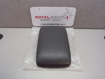 Toyota Tundra 2000 - 2006 Dark Gray Center Console Armrest Lid Genuine