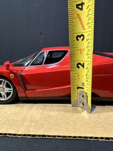 Mattel Hot Wheels 1:18 Scale Enzo Ferrari Red 2002 Diecast Car - Picture 12 of 17