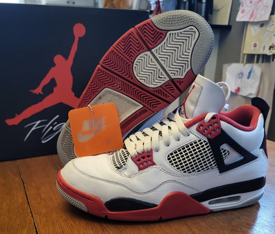 Size 10.5 - Jordan 4 Retro OG Mid Fire Red w/Box 100% Authentic DC7770 160
