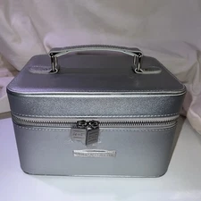 RODAN And FIELDS Silver Leather Makeup Jewelry Accessory Box / Travel Case