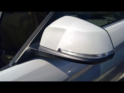 Driver Side View Mirror Without Surround View Fits 17-20 BMW 430i 590544