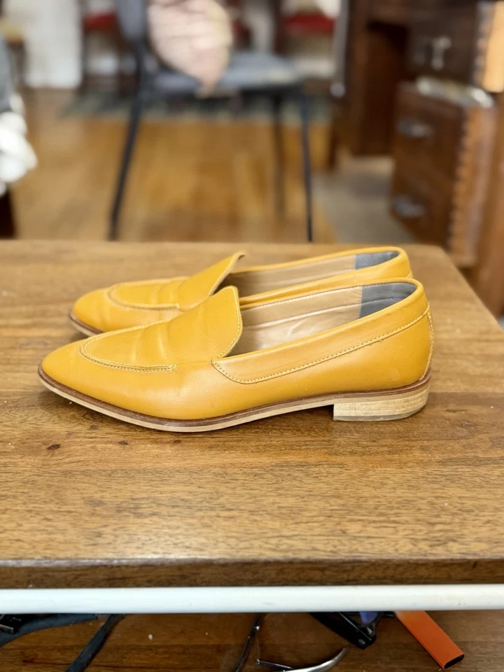 Mocasines Italianos de Cuero Everlane 8.5 Marrón Claro Color Mostaza Hechos en Italia Foto 3 de 4