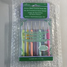 Clover Amour Steel Crochet Hook Set 7 