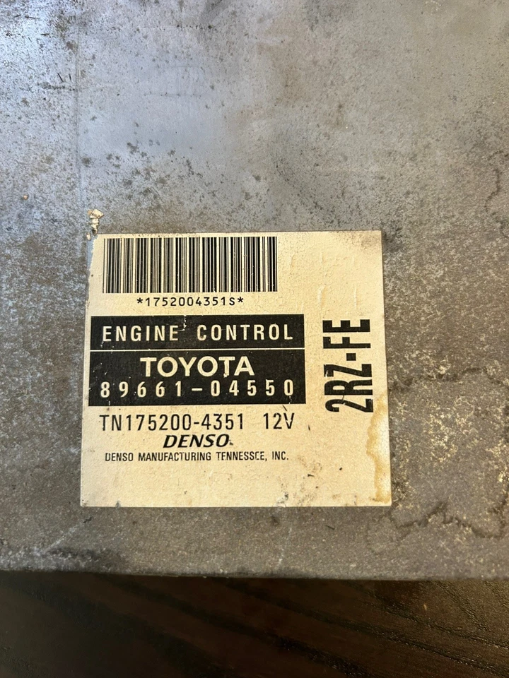 Toyota Tacoma 2000 2,4 MT ECU PCM 8966104550 Foto 2 de 4