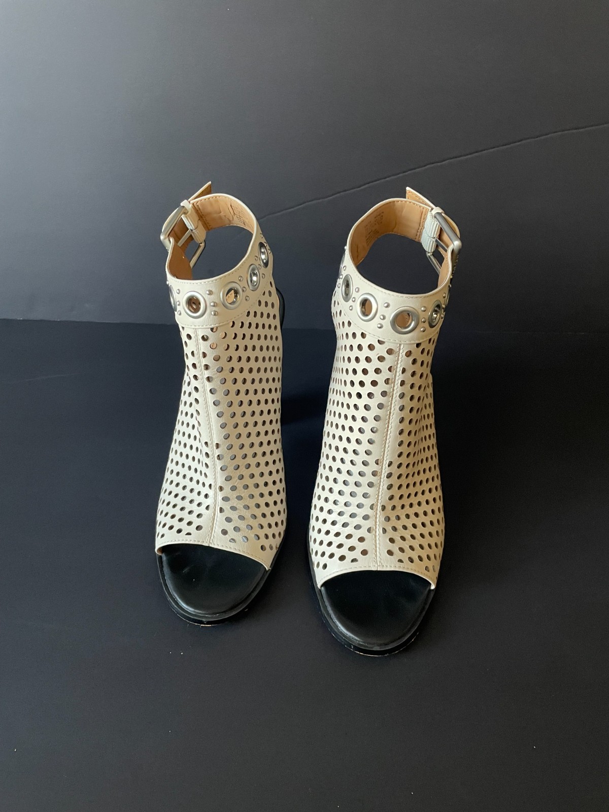 Calvin Klein Laser Cut Block Heel Sandals Ankle Strap, White, Womens 7.5 thumbnail 4