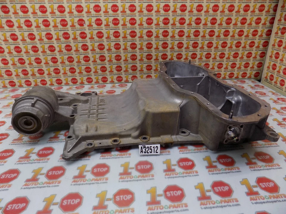 Lexus IS250 2006-2015 cárter de aceite superior 12101-31101 OEM Foto 4 de 4