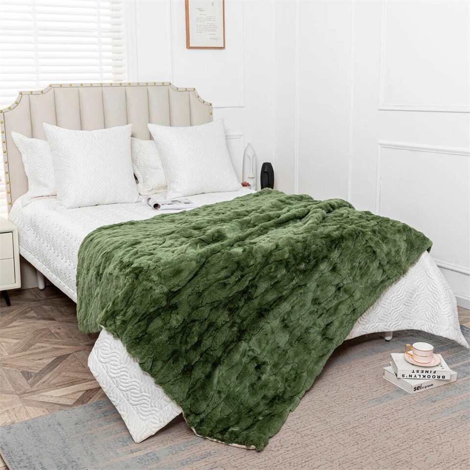 Manta de piel de conejo Rex real verde manta de cuero alfombras de piel Queen 79""x55"" Foto 3 de 4