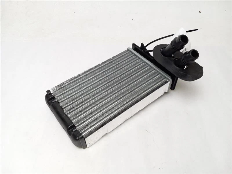 大众啤酒 GL 1999 HVAC 加热器核心 — 第 3/4 张图片