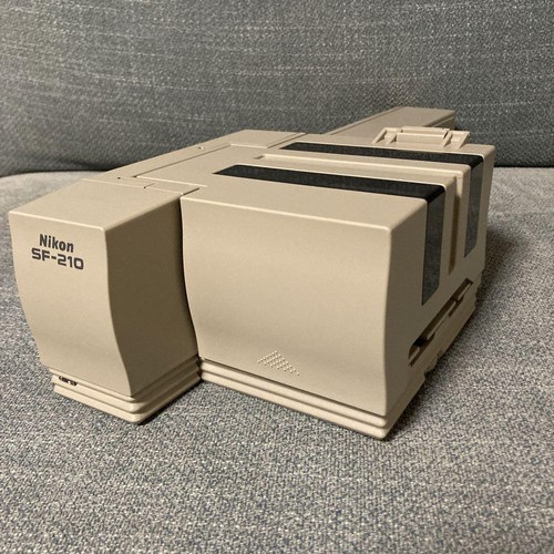 Nikon SUPER COOLSCAN 5000 ED Film Scanner 32bit Strip Film Adapter SA-21 - Picture 12 of 16