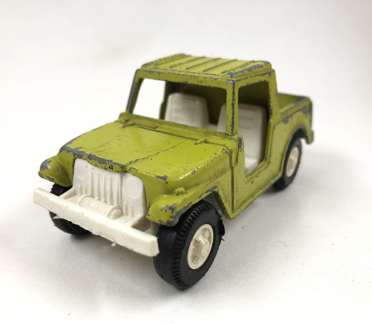 アメリカンプラスチックトイ GiJOE等用ジープ ビンテージ(1) アメリカンプラスチックトイ GiJOE等用ジープ ビンテージ(1